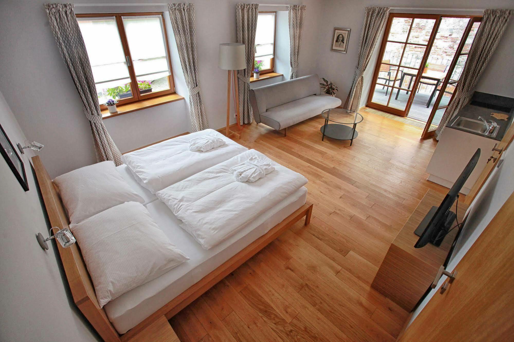 Penzion Dobré Časy Poděbrady Extérieur photo
